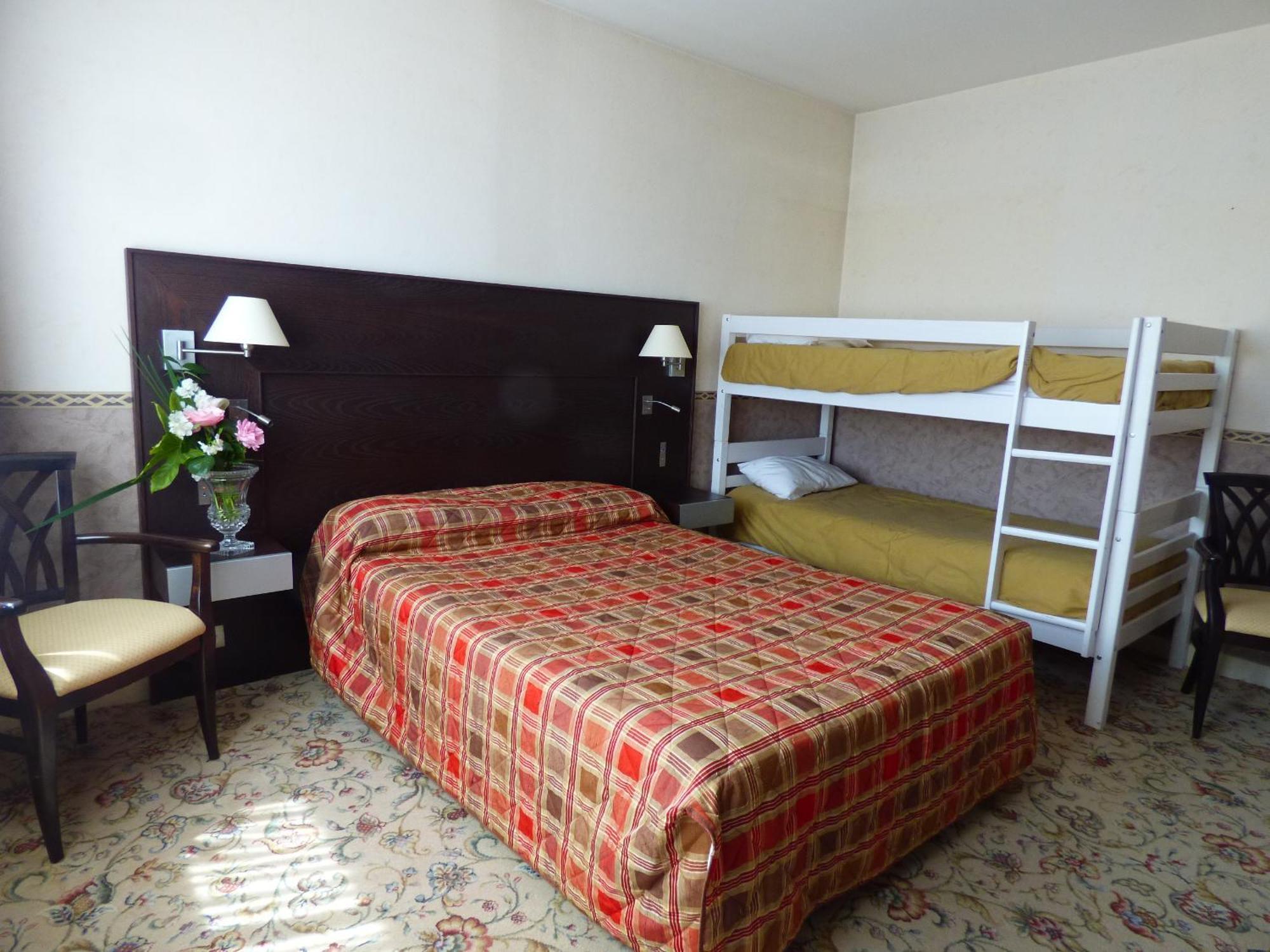 Hotel The Originals City, Le Bellevue,